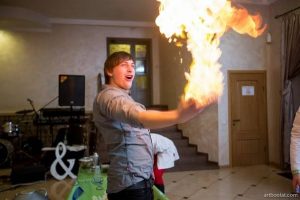 огонь в руке Азотное шоу