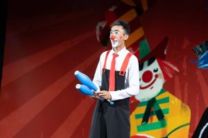 Клоун на казахском языке