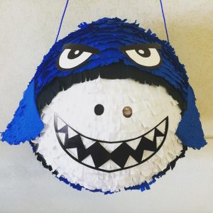 Пиньята Акулёнок