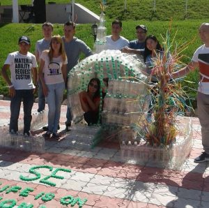 тимбилдинг из бутылок